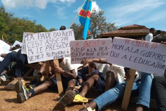 Manifestation des élèves dans la ville de Béni/ ©Photo Objectifs info