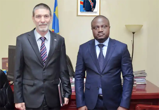 Entretien entre le ministre Mohindo et l'ambassadeur de CUba en RDC/ Min ESU ©Droits reservés